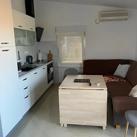 アパート Marija Pakoštane